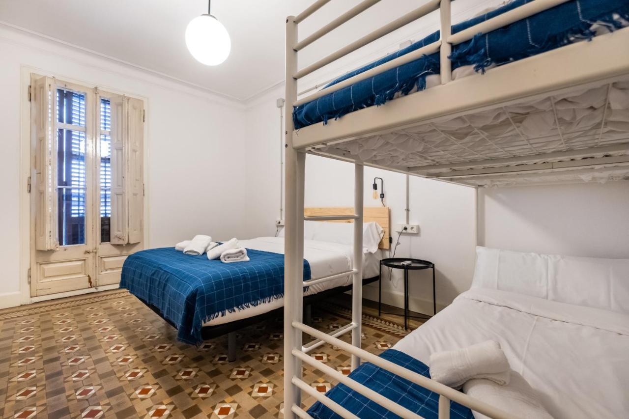Appartement Modernist For Large Groups In Eixample Barcelone