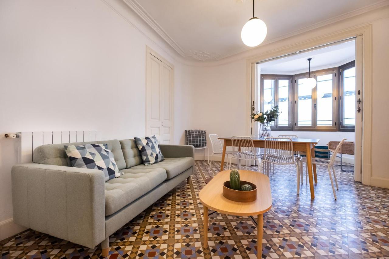 B42 - Modernist For Large Groups In Eixample * Barcelona